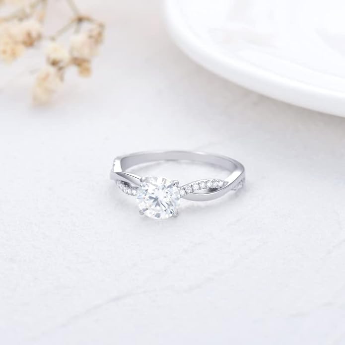 Molioaki 1.16-4.16 Carat Round Cut Moissanite Engagement Rings for women Platinum Plated Silver Ring Moissanite Rings